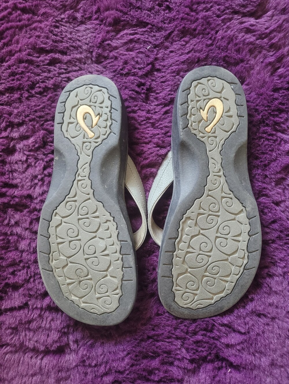 OluKai Sandals - Picture 3 of 4